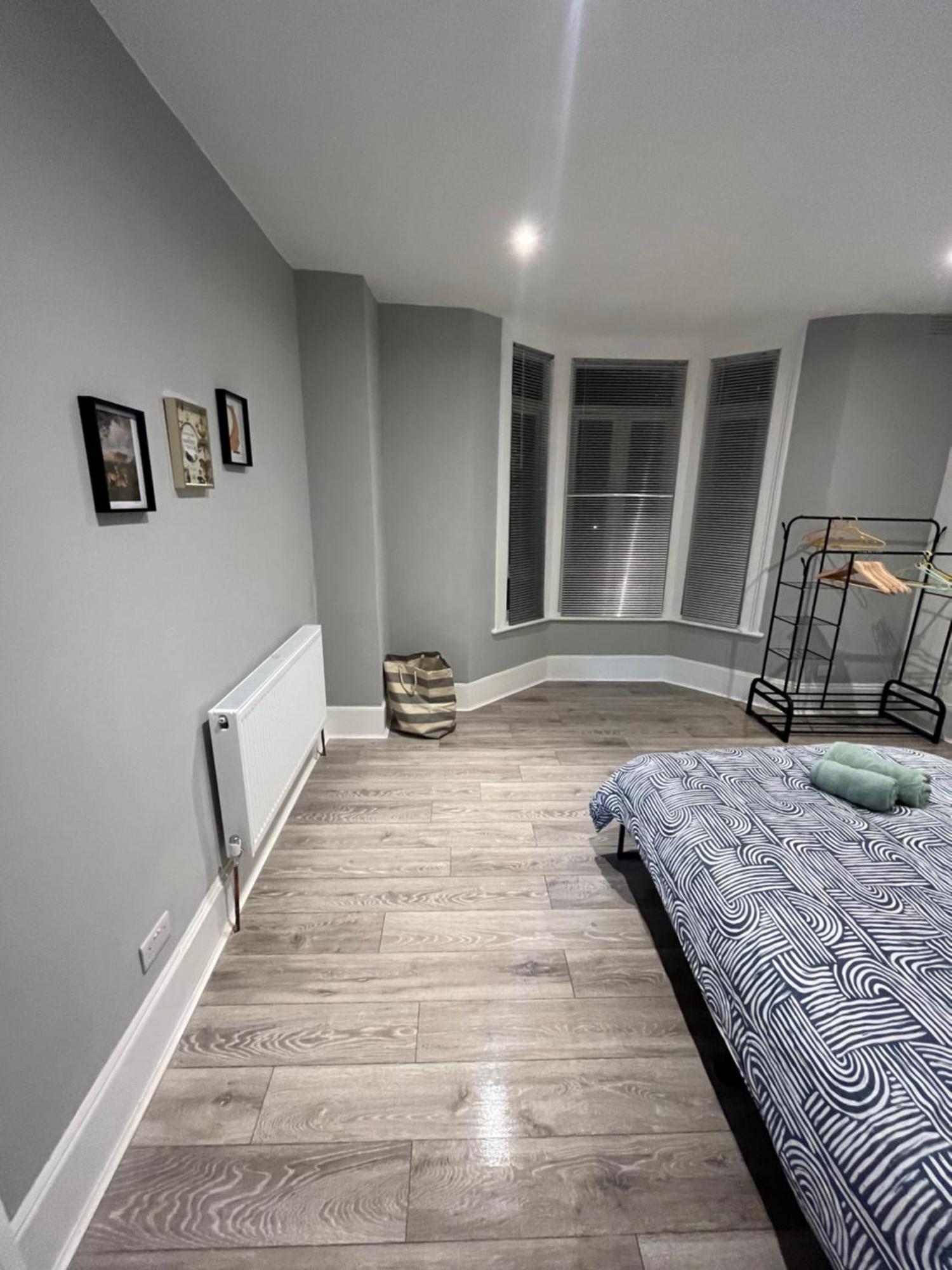 Super Central 2 Bed Flat London Eksteriør bilde