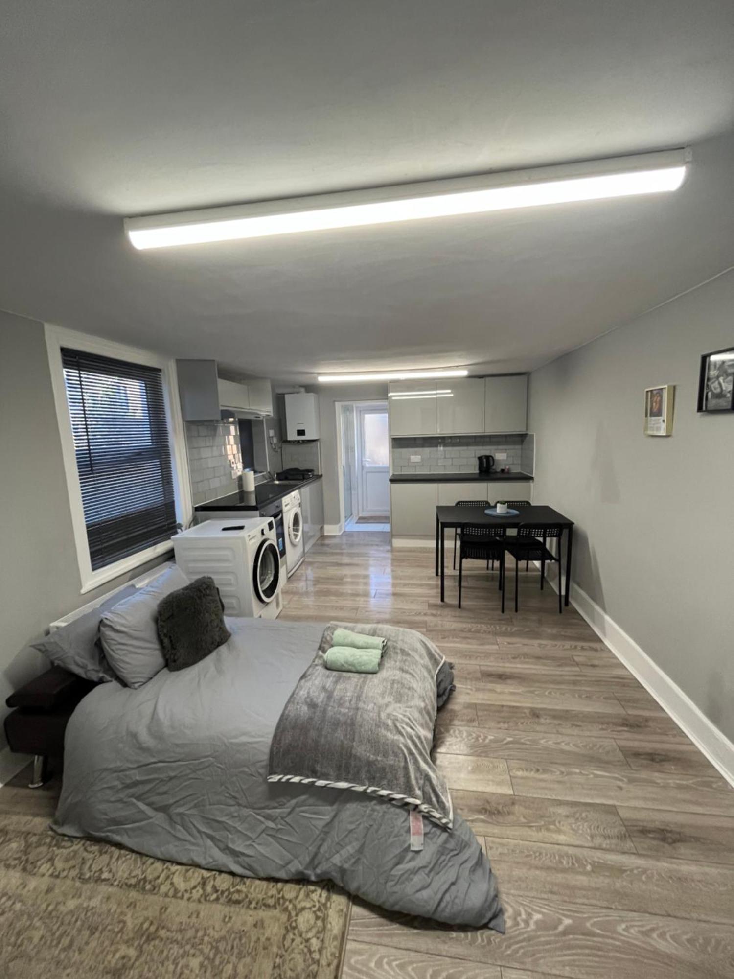 Super Central 2 Bed Flat London Eksteriør bilde